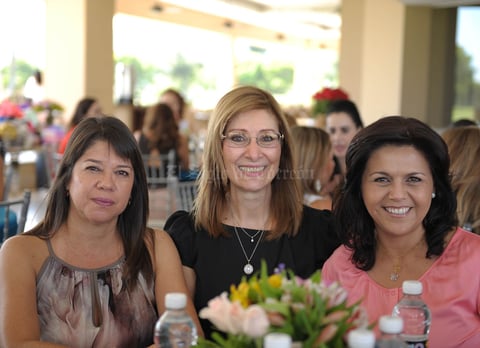 Cecilia, Leny y Magda