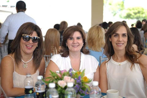 Norma, Rosa y Ana