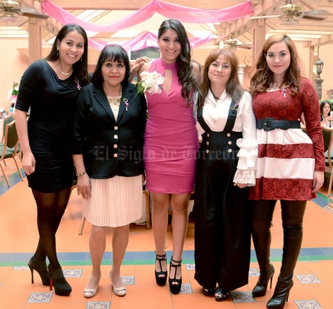 17102015 Lilia Ivonne Morales Castañeda, Juanita Guillermina Castañeda Tovar, Julieta Gutiérrez Bustamante y Karen López Gutiérrez.