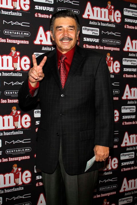 El productor Jorge Ortiz de Pinedo saludó a la prensa en la función especial.