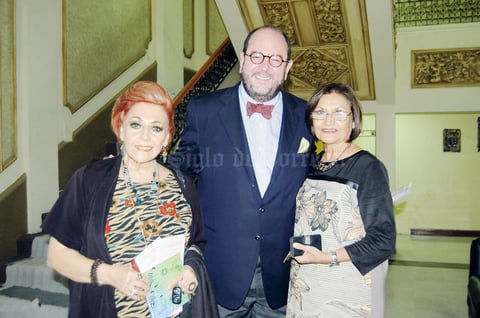 20102015 María Elisa, Sergio y Claudia.