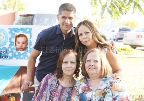 21102015 Gloria, Nancy, Érika y Salvador.