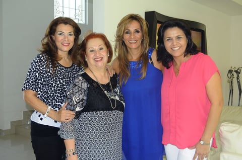 Jose, Tita, Nora y Magda.