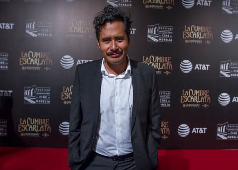 Rigoberto Perezcano, también director, a su llegada.