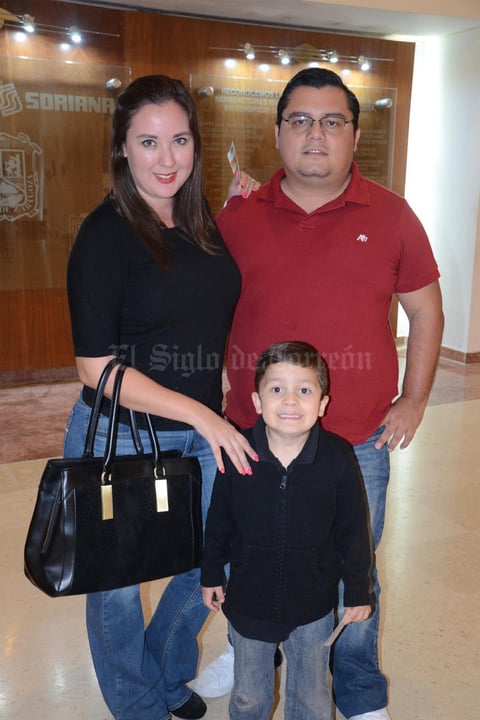 25102015 Karla, Bárbara y Luisa.