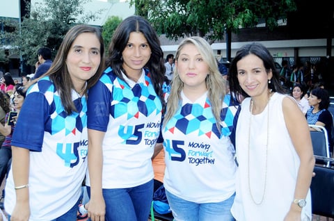 27102015 ENTRE AMIGAS.  Luz María Villarreal, Paty Elizondo, Denise Siller y Cinthia Elizalde.