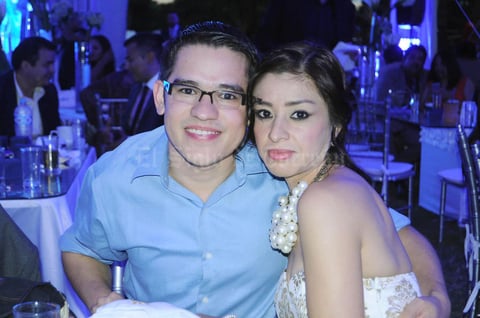 28102015 Fabián Haro y Diana Ávila.