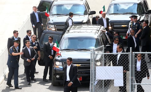 El mandatario fue resguardado por un fuerte dispositivo de seguridad.