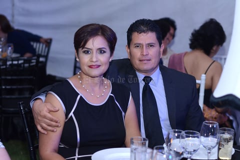 Lucy y Salvador