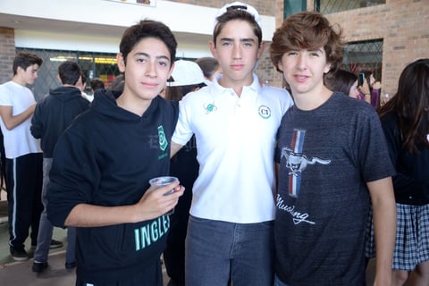 Andrés, Mario y Rodrigo