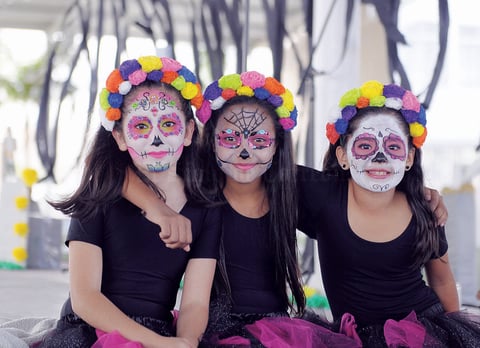 02112015 Frida, Kenia y Paola.