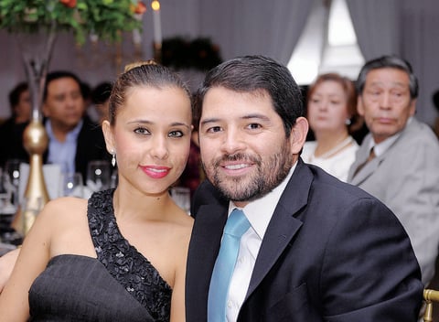 01112015 Absalom Arredondo y Edith Esparza.
