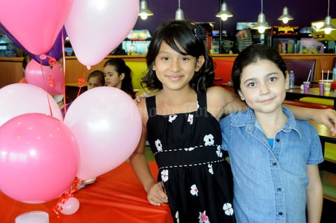 03112015 Tenny y Monse.
