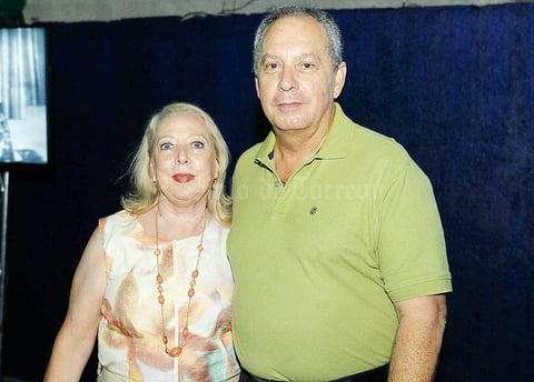 03112015 EN PAREJA.  Marisa y Mario.
