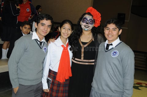 04112015 Pepe, Frida, Verónica y Germán.