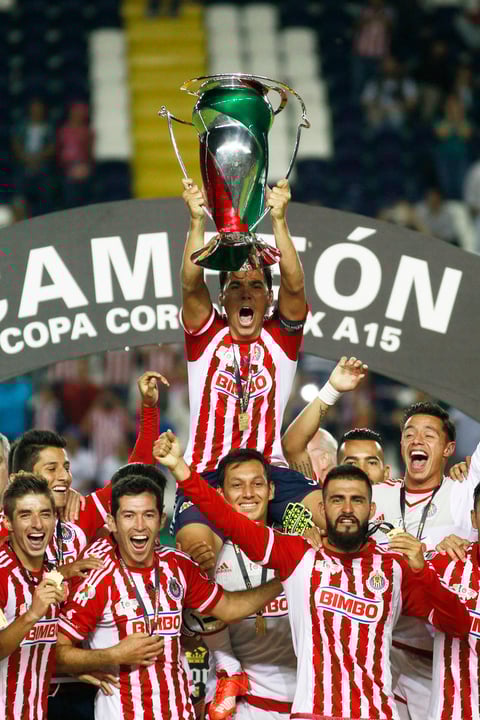 Chivas ganó por tercera vez en su historia el Torneo de Copa.