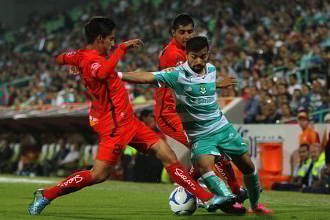 De este modo, los Guerreros se quedaron con 14 unidades y sin un solo triunfo en la cancha del TSM Corona en el torneo.