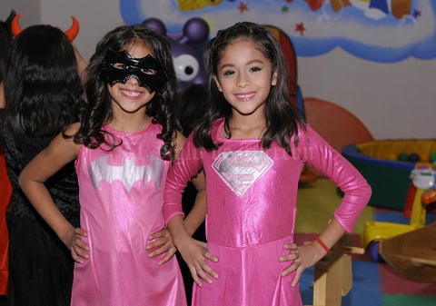 07112015 Romina y Arlette.