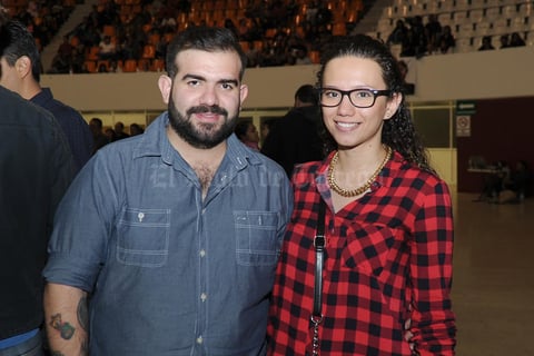 06112015 Toño y Karla.