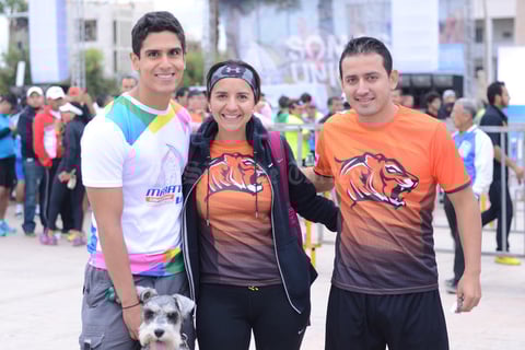 06112015 Roberto, Martha y Carlos.