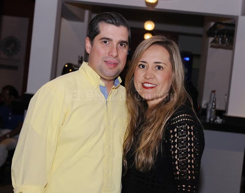 11112015 Pepe y Karla.