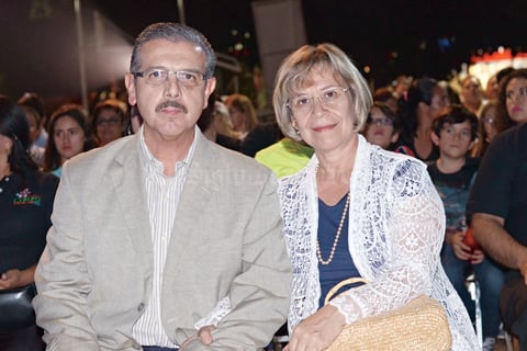17112015 Gerardo Serrano e Irma de Serrano.