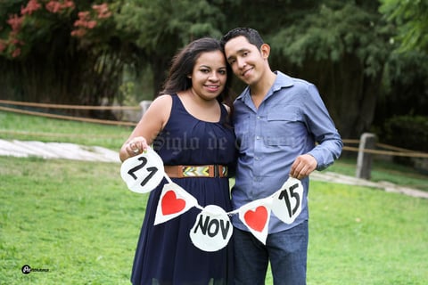 21112015 Alba Marina Hernández Robles y Daniel Edo. Ramírez Barrientos.-Panorama Fotografía
