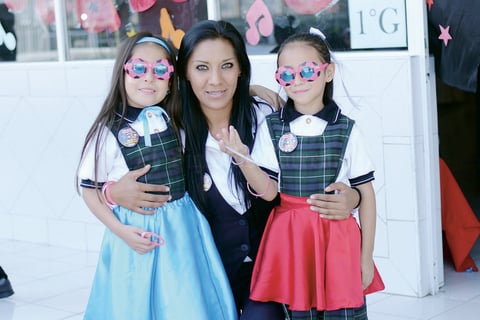 23112015 Alexa, Aurora y Danae.