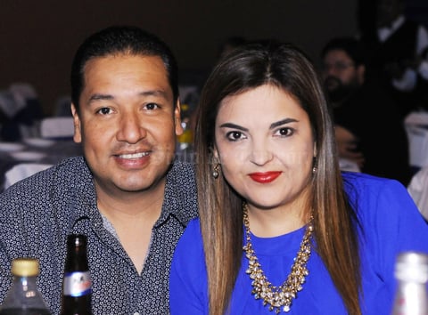 24112015 Benito y Maru.