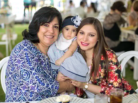 Lupita, María Inés y Marisol