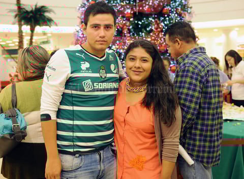 29112015 Óscar y Karla.