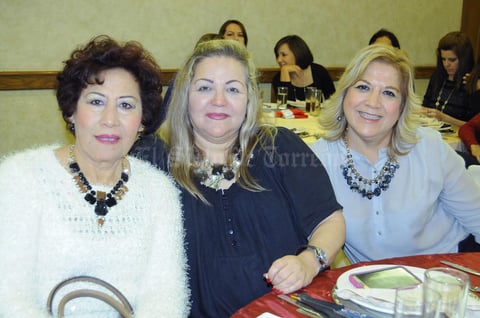 02122015 Amelia, Luisa y Consuelo.