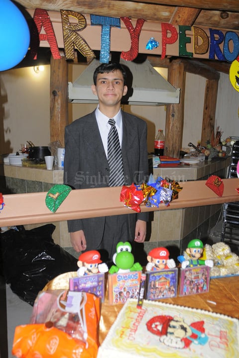 03122015 CUMPLE 22 AñOS.  Pedro F. Aldana.