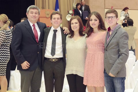 06122015 Benjamín, Benjamín, Mary, Jazmín y Alejandro.