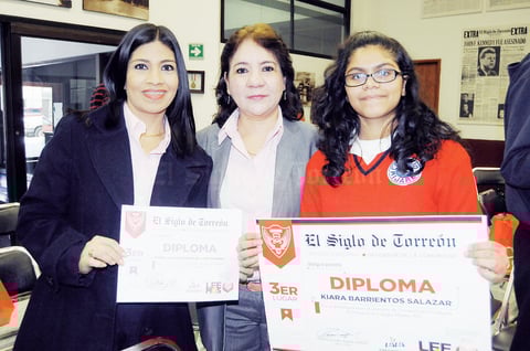 06122015 Luz del Carmen de Luna de Santiago, Kiara Barrientos Salazar y Aurora E. Guerra Chiw.