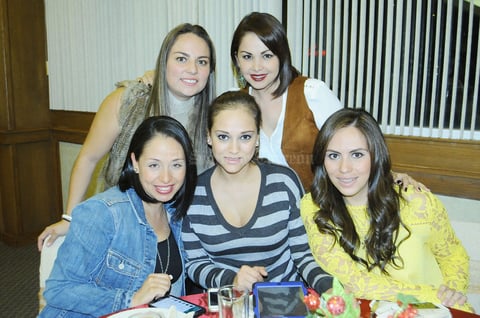 Blanca, Gaby, Marichelo, Estephani y Sandra