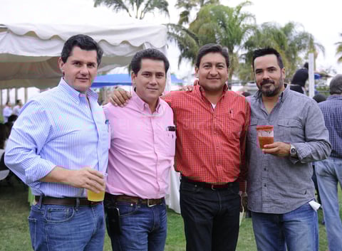 Ricardo, José Luis, Mario y Enrique