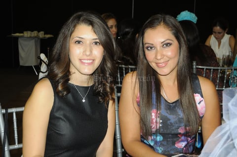 Sagrario y Mariel