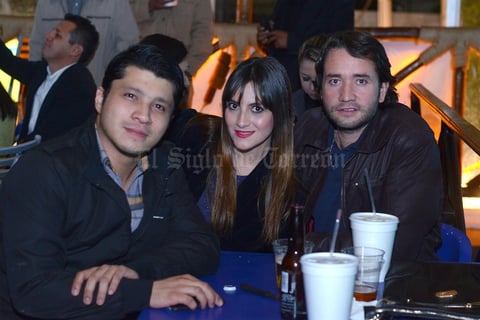 11122015 Manolo, Ana Gaby y Alejandro.