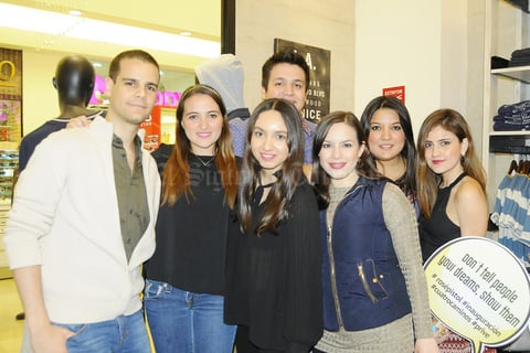 10122015 Gume Balderas, Laura Zapata, Elena de Ovalle y Ana María Ovalle.