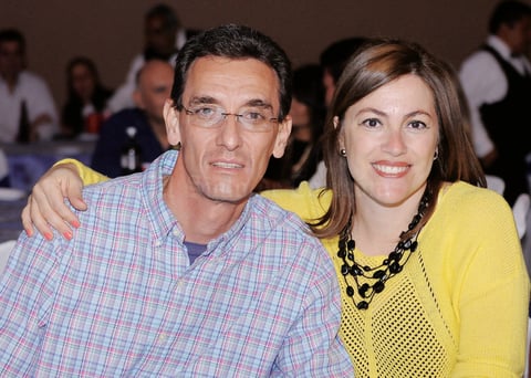 10122015 EN PAREJA.  Luis Alberto y Cristina.