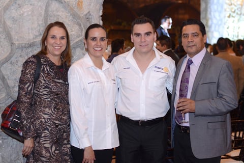 12122015 Laura López, Rocío Calero, Erasmo Flores y Erasmo Flores.