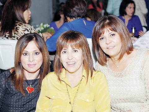 12122015 Pilar, Laura y Rosa.