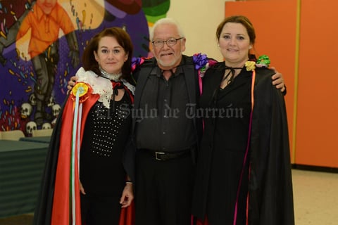 15122015 Martha, Carmelita y Hilda.
