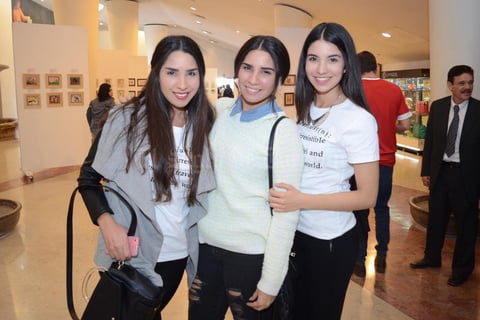 15122015 Lucero, Luisana y Ana Sofía.