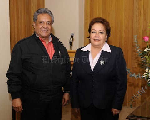 15122015 Hugo y Evangelina.