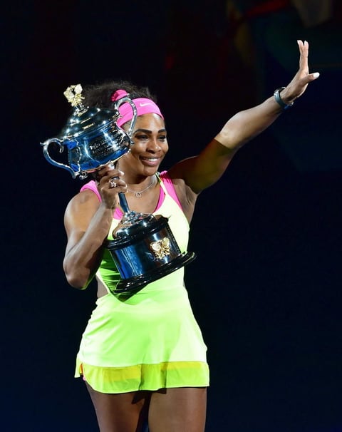 31 de enero | Tenis.  Serena Williams, número uno del mundo, confirmó su superioridad sobre la rusa Maria Sharapova para coronarse en el Abierto de Australia.