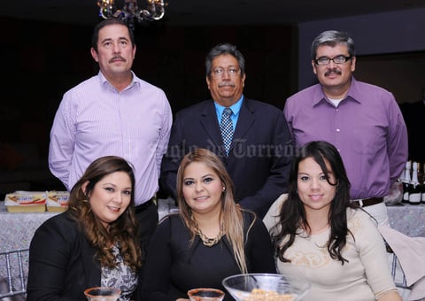 16122015 Félix, Ernesto, Isaac, Karla, Mariana y Jessica.