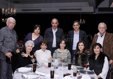 16122015 Ricardo, Elisa, Agustín, Andrés, Alejandro, Soledad, Ana Rosa, Coco, Gaby y Soledad.
