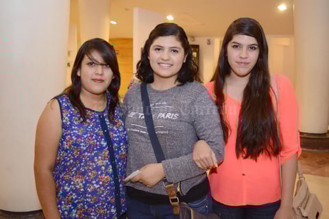 16122015 Mónica y Antonia